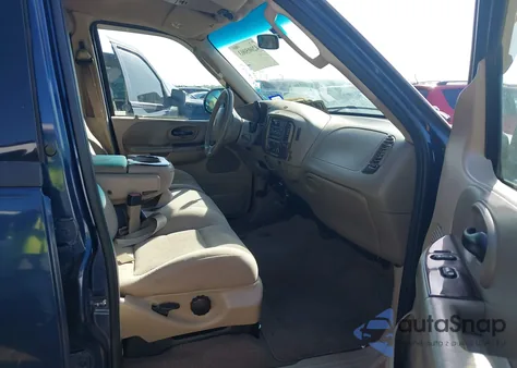 2002 Ford F-150 Lariat/Xlt из США, поврежденный, VIN 1FTRW07L02KC55650